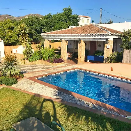 Holiday home Mercedes *